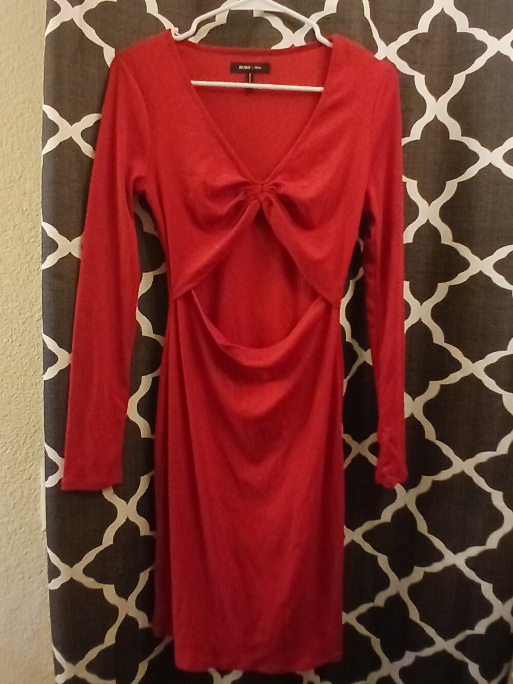 126 BCBG Paris Red Twist Front Cutout Long Sleeve Rib Knit Dress Size M